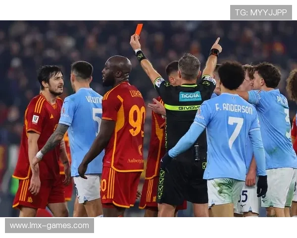 阿兹蒙进攻威力再现，助力球队创佳绩